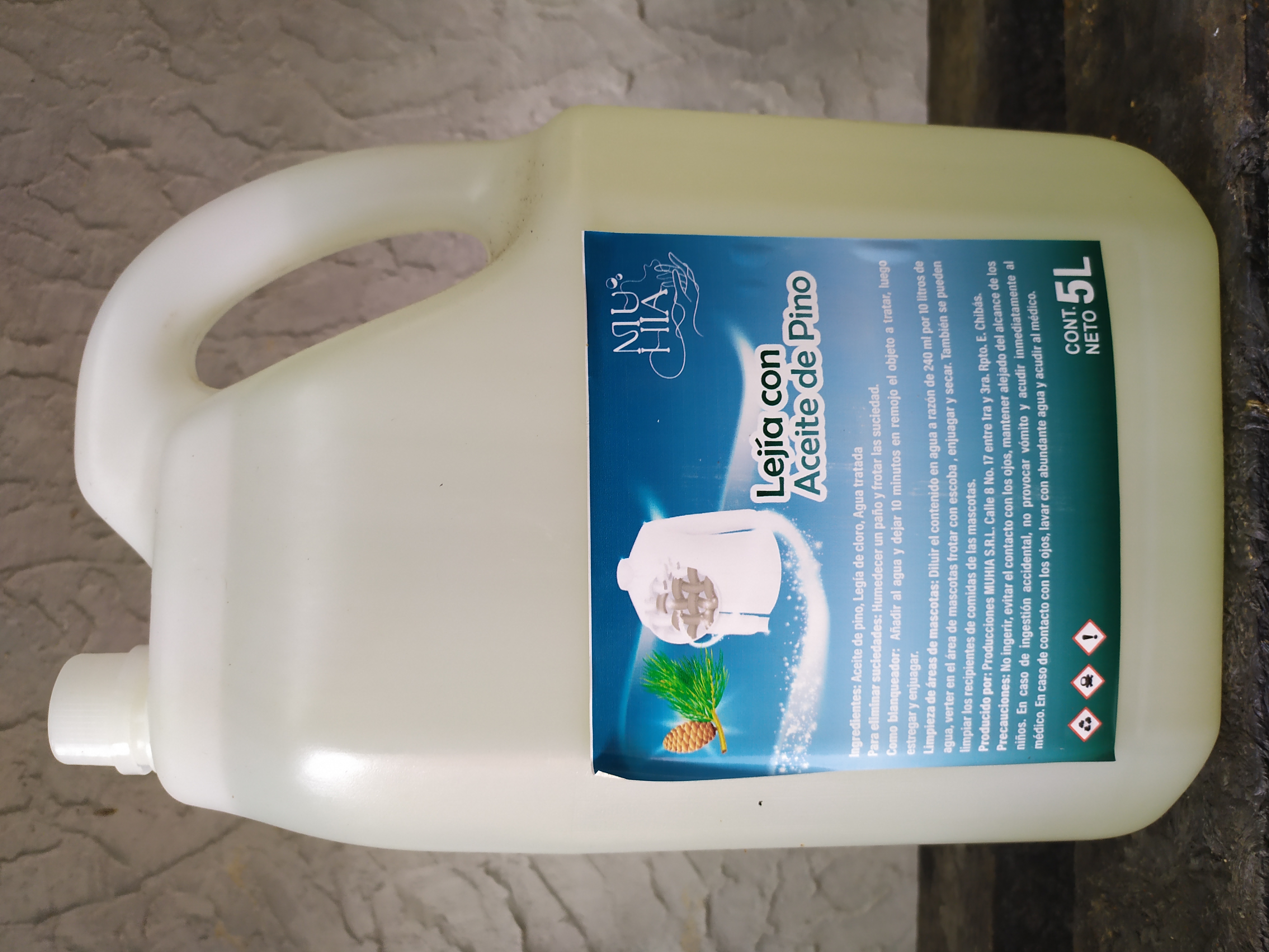 Lejía con aceite de pino 5 L